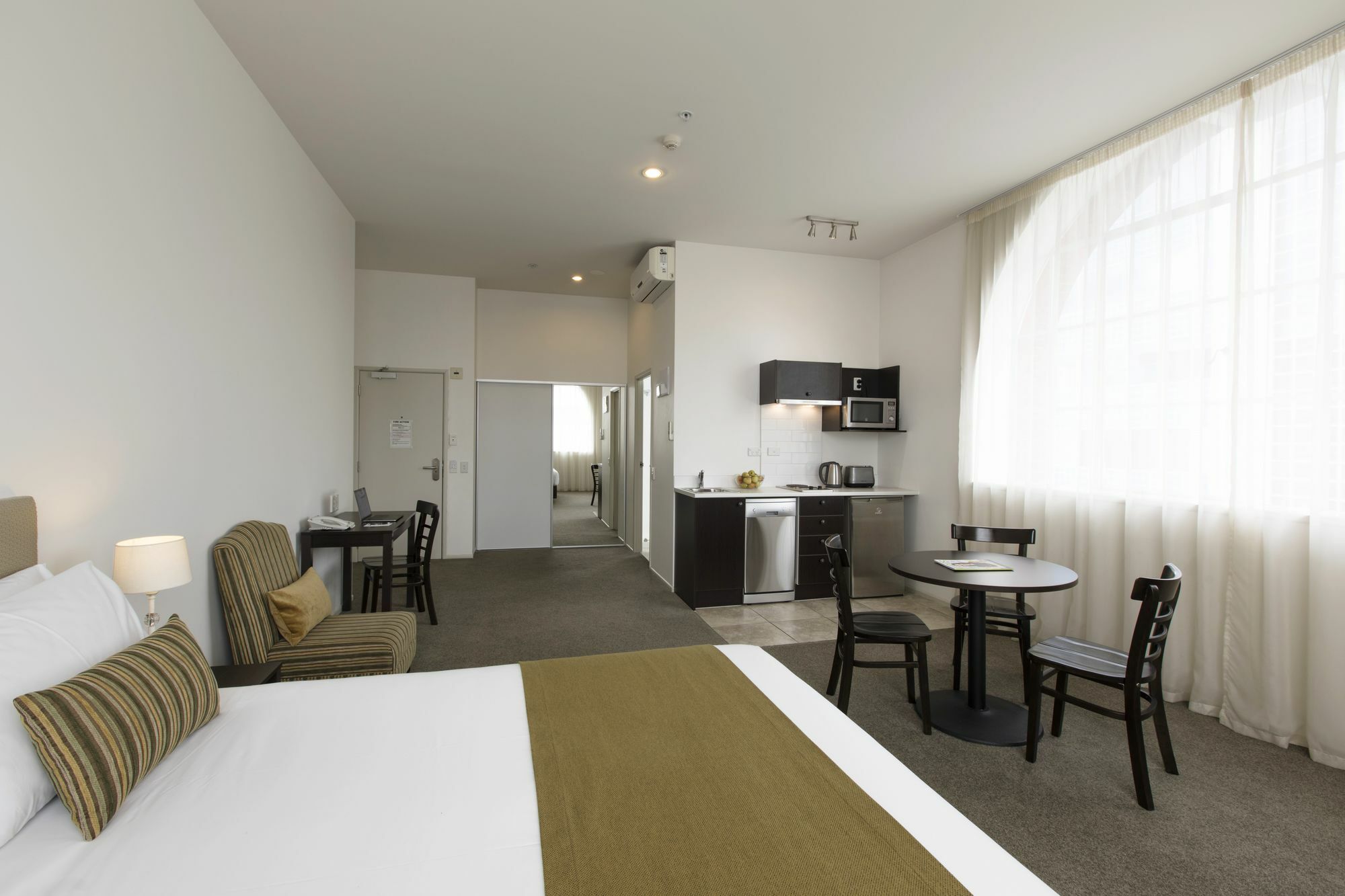 Quest Hamilton Serviced Apartments Eksteriør billede